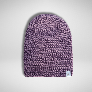 Szydełkowana czapka dla dziecka fioletowa
